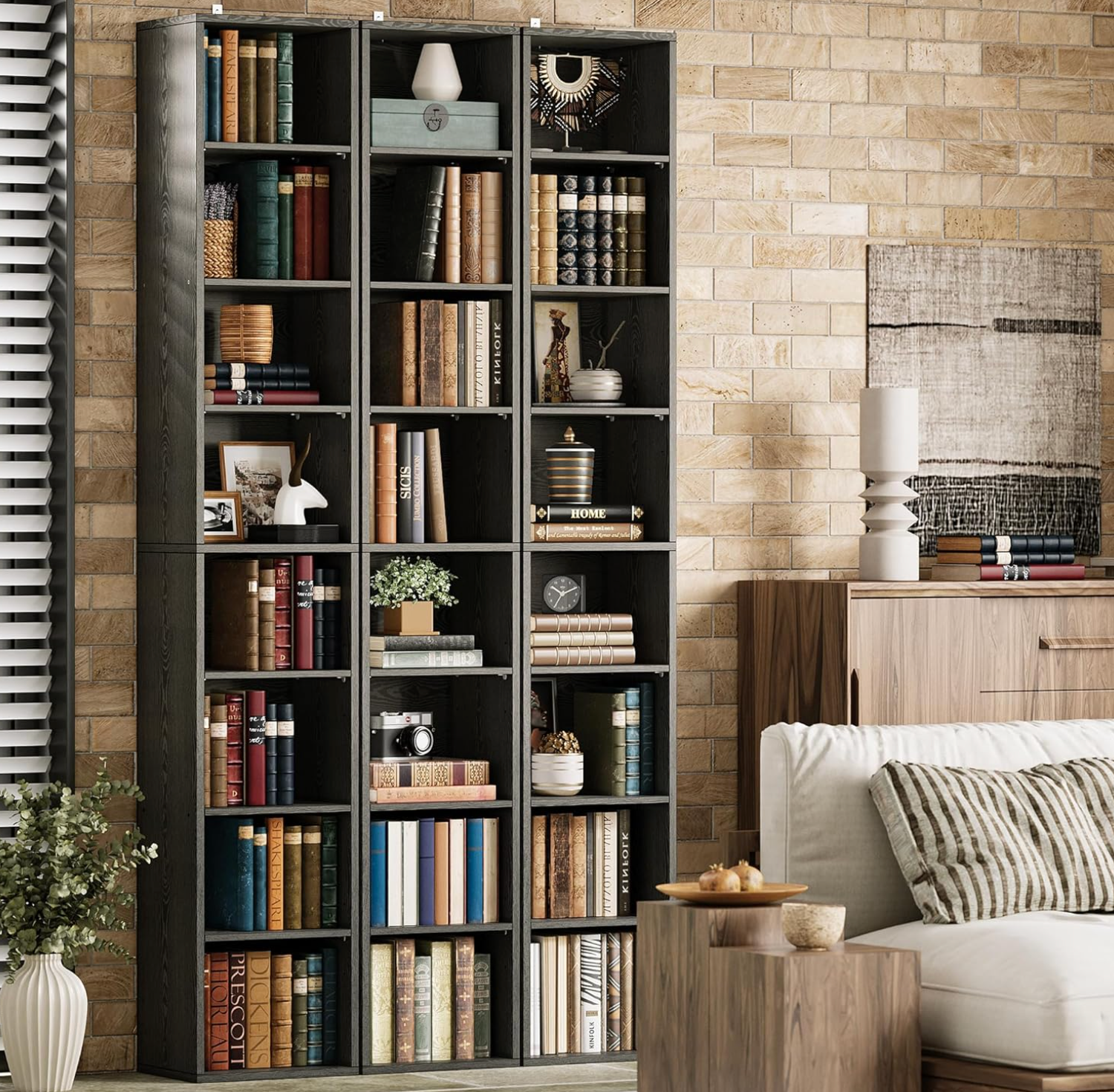 The Heritage Tower Shelf
